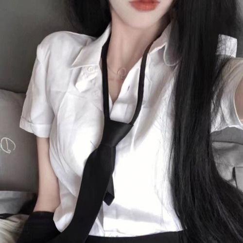 经常请吃饭的漂亮姐姐